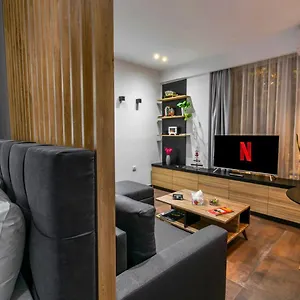 https://tsimiski-contemporary-studio-1.hotels-of-thessaloniki.com